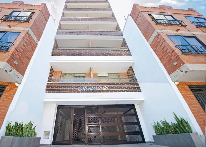 Apartamentos Montecarlo
