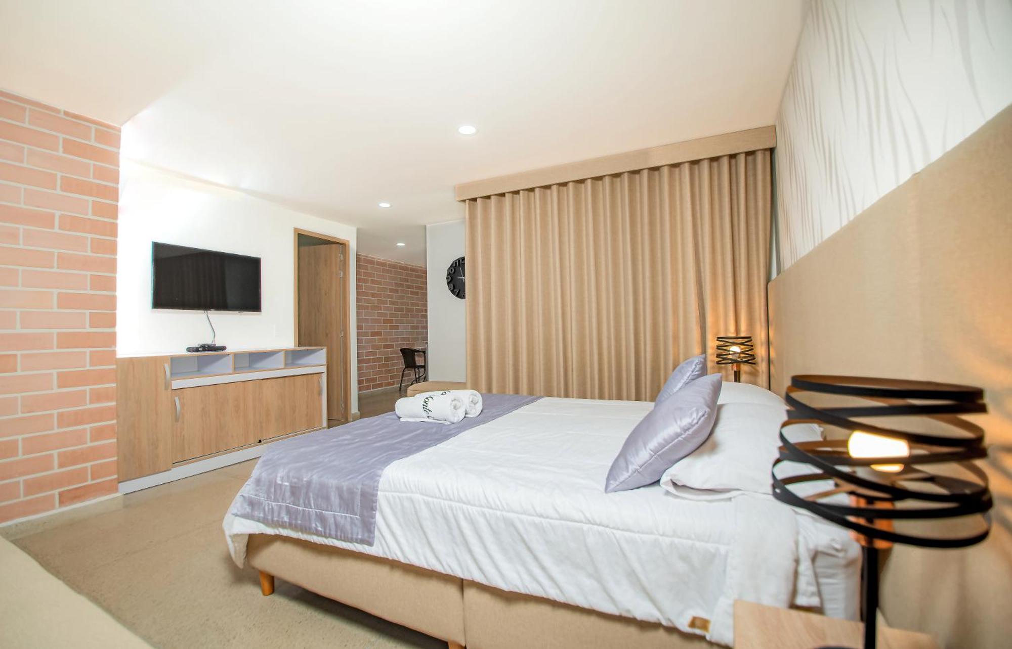 Apartahotel Montecarlo *
